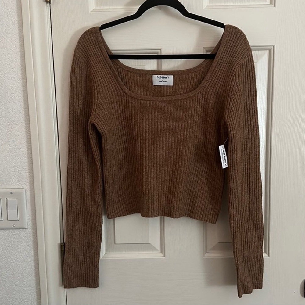 Never worn old navy top